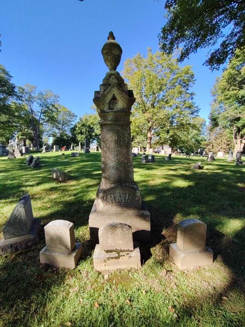 Katharina Kraus's grave. Photo 1