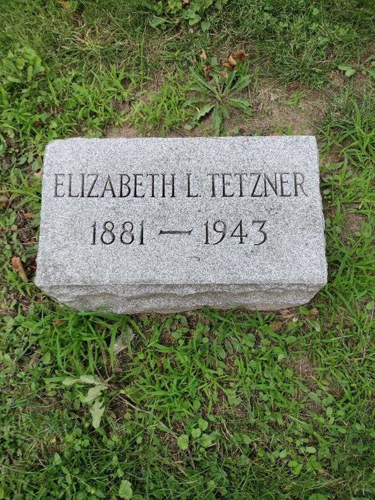 Elizabeth L. Tetzner's grave. Photo 3