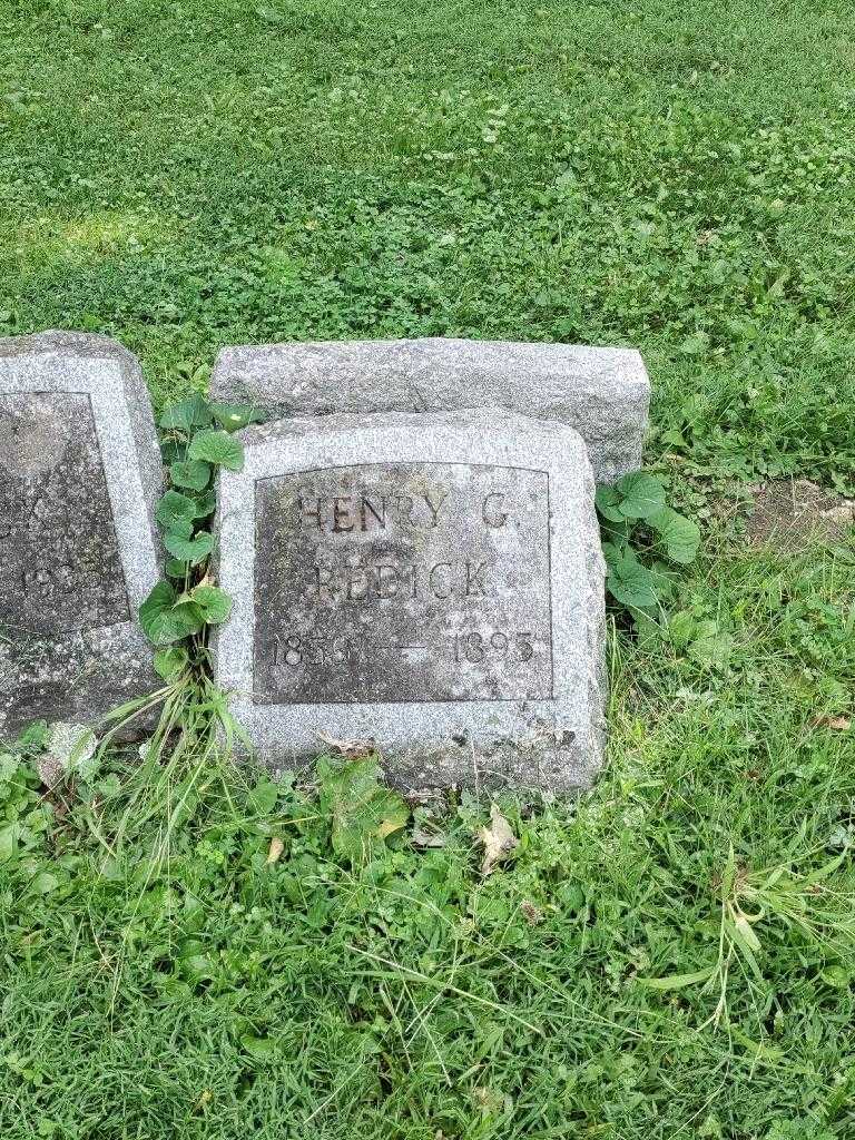 Henry G. Redick's grave. Photo 2