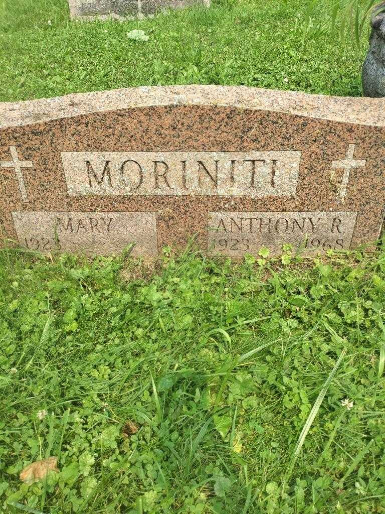 Anthony R. Moriniti's grave. Photo 3