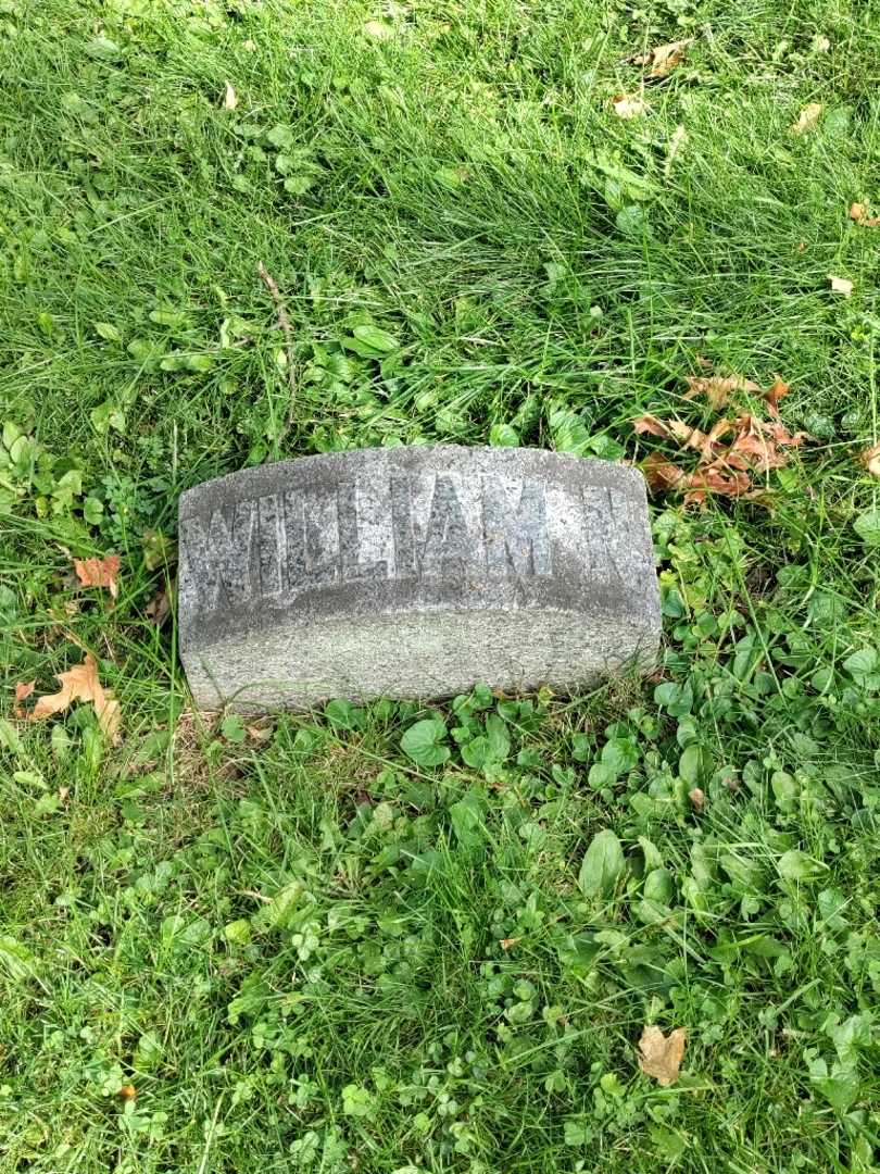 William N. Greenway's grave. Photo 3