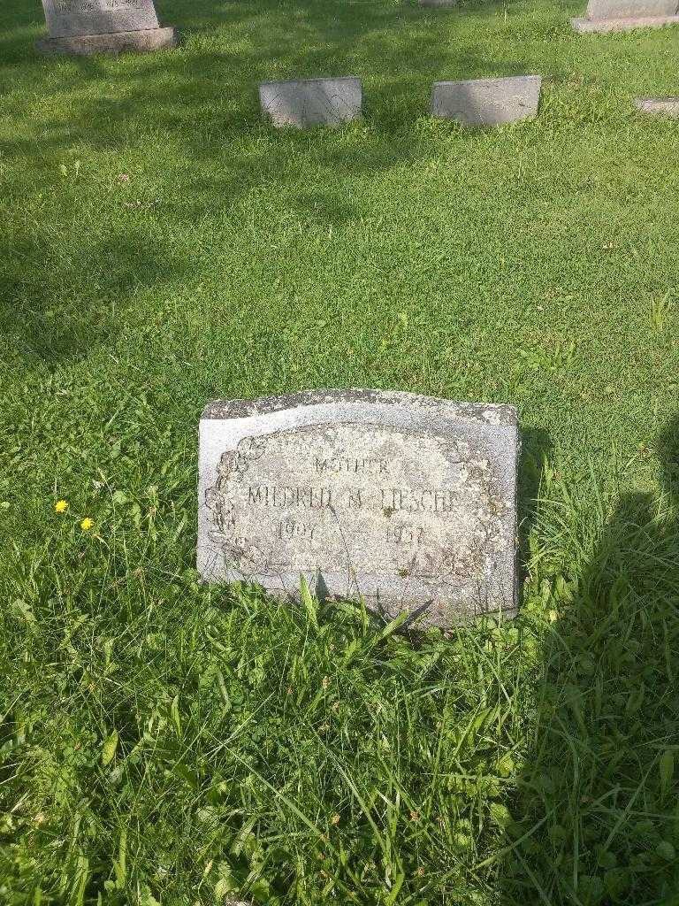 Mildred M. Liesche's grave. Photo 2