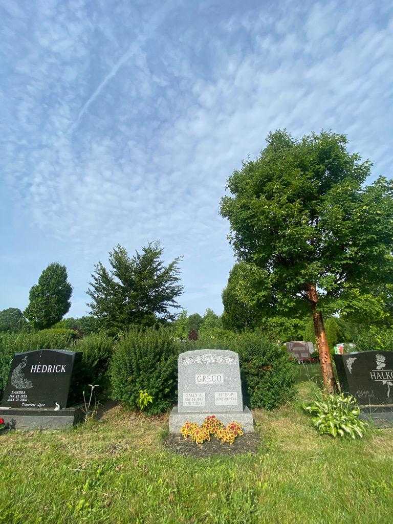 Sally A. Greco's grave. Photo 2