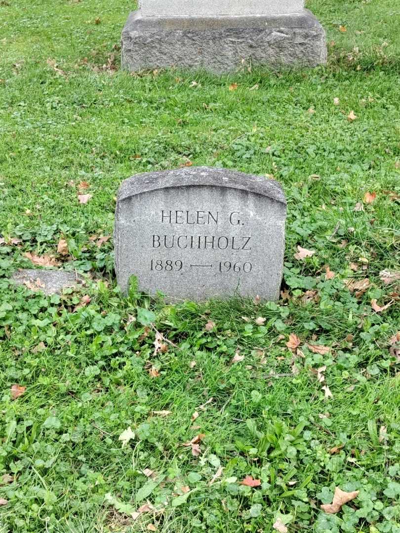 Helen G. Buchholz's grave. Photo 2
