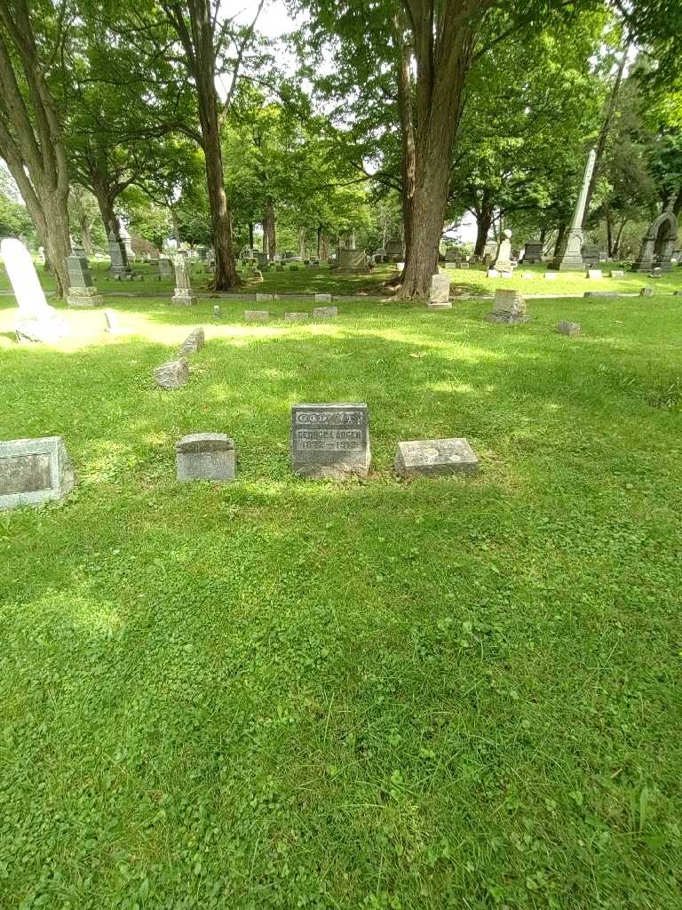 George J. Lauger's grave. Photo 1