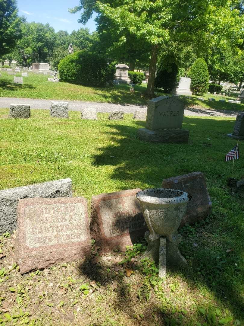 John W. Castleman's grave. Photo 1