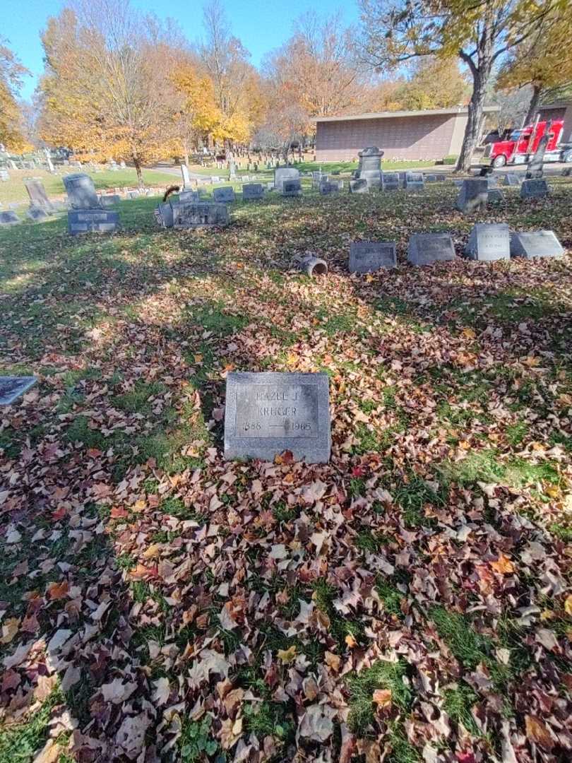 Hazel J. Kruger's grave. Photo 2