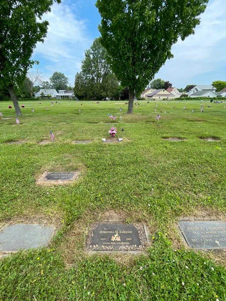 Dorothea M. Emerson's grave. Photo 1