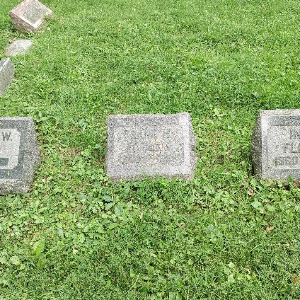 Frank H. Floring's grave. Photo 2