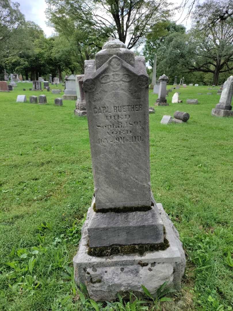 Carl Ruether's grave. Photo 2