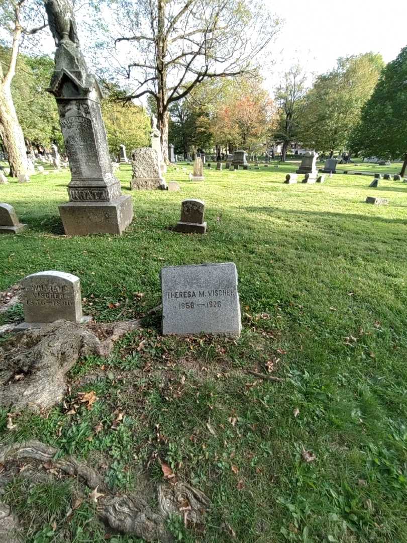 Theresa Marie Vischer's grave. Photo 1