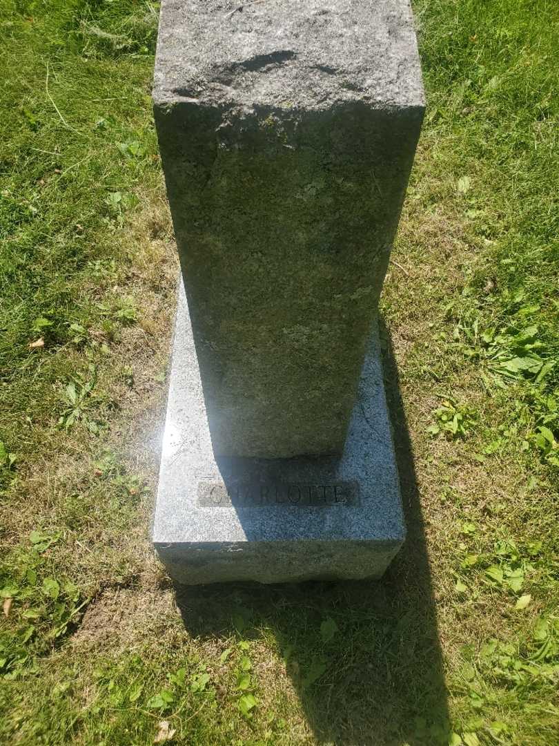 Charlotte Louise Metcalf's grave. Photo 4