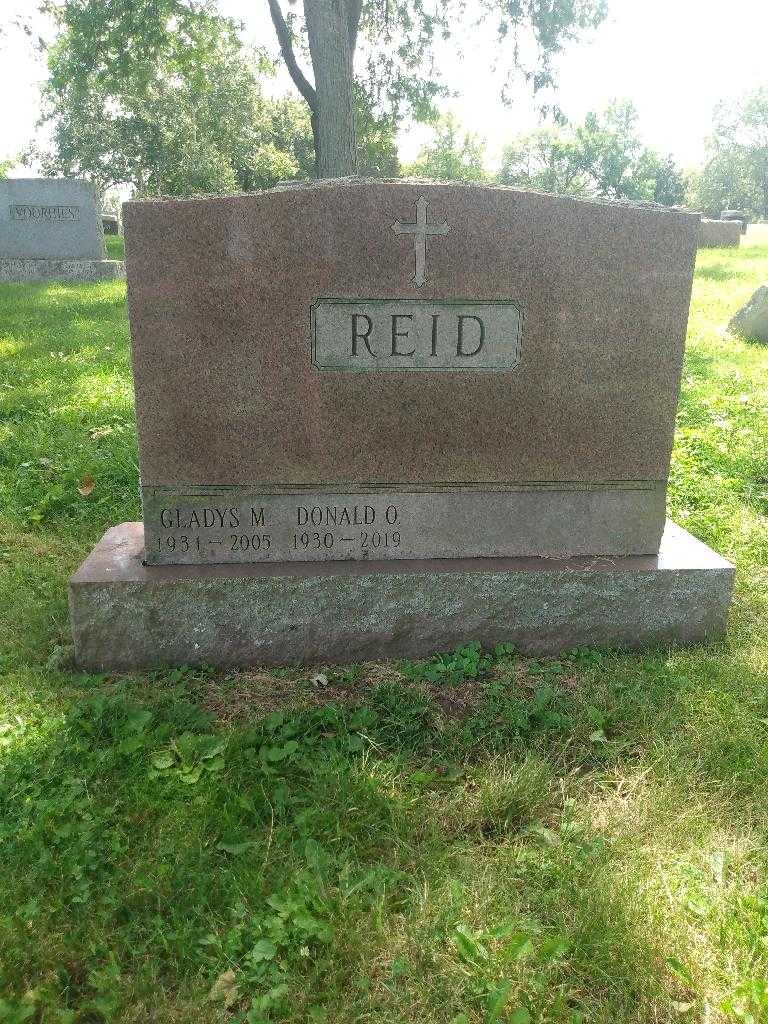 Donald O. Reid's grave. Photo 2