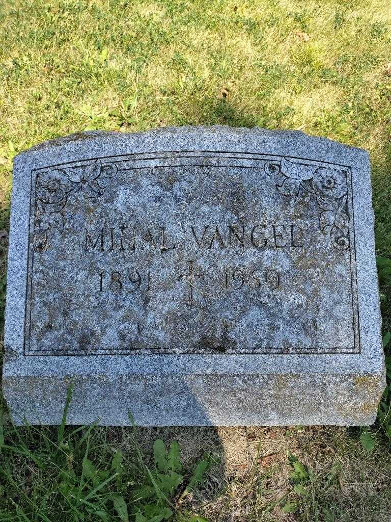 Mihal Vangel's grave. Photo 3