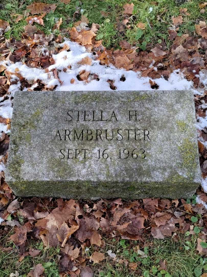 Stella Hughes Armbruster's grave. Photo 3