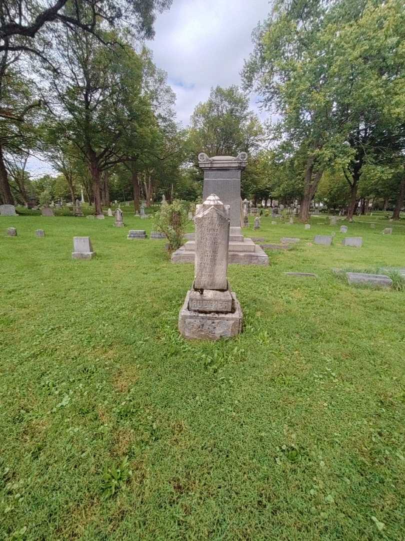 Julia Walter's grave. Photo 1