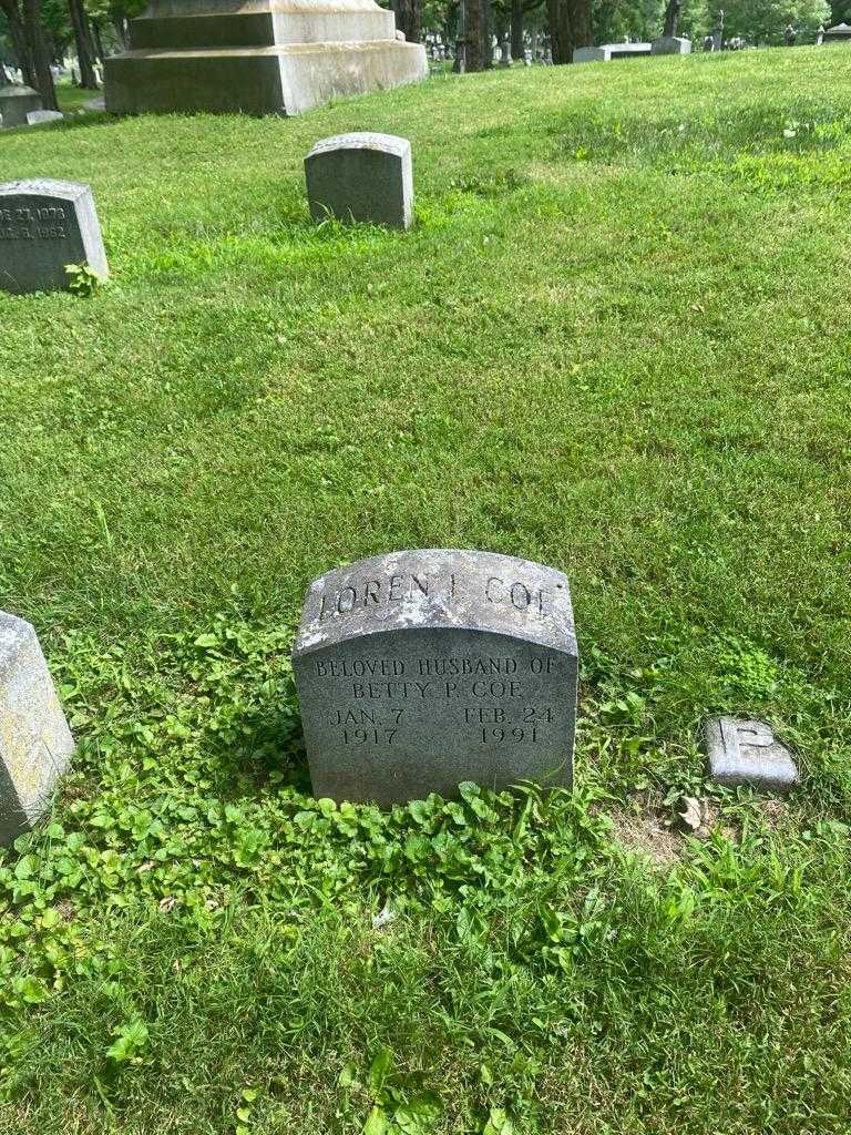 Loren F. Coe's grave. Photo 3