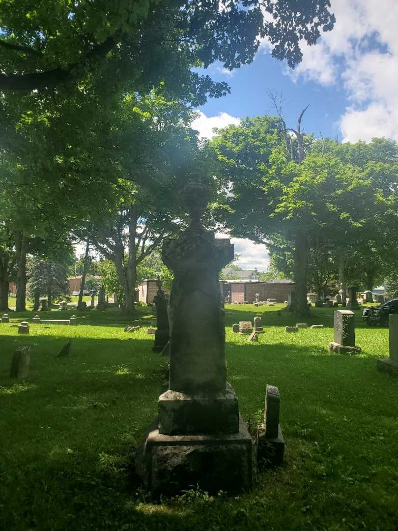 Edward S. Surbeck's grave. Photo 2