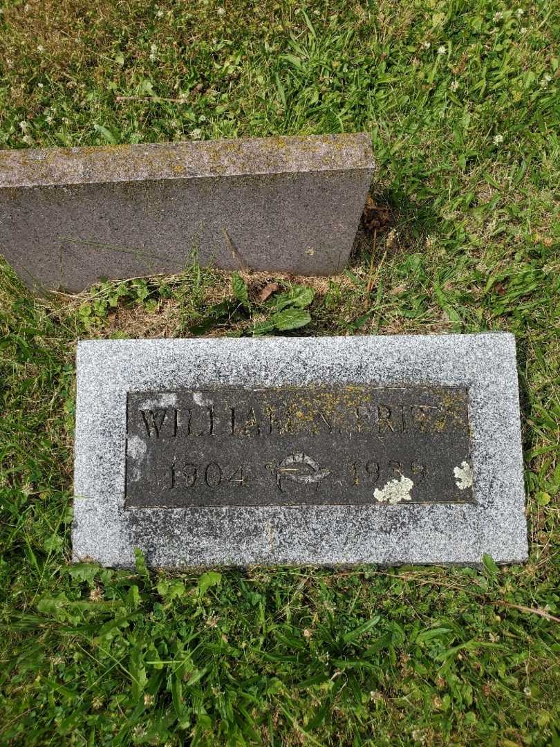 William A. Fritz's grave. Photo 9