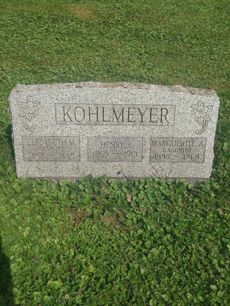 Henry J. Kohlmeyer's grave. Photo 2