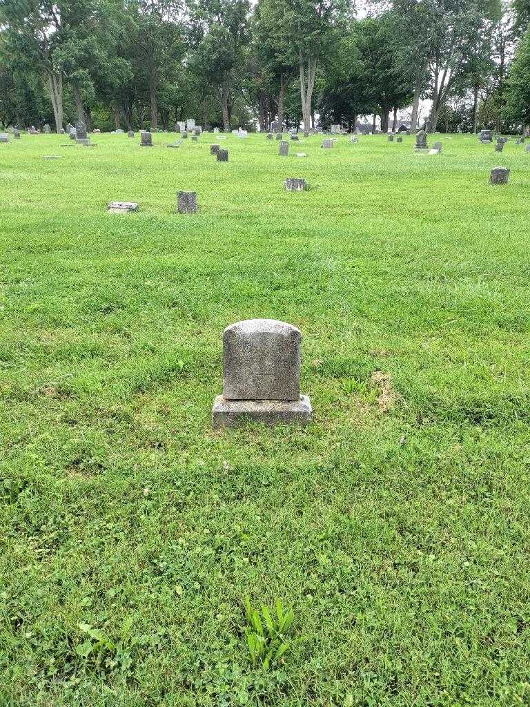 Mary G. Rabee's grave. Photo 1