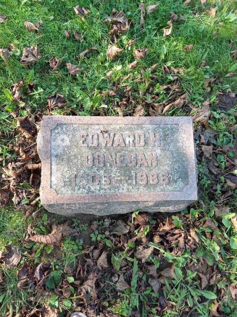 Edward H. Donegan's grave. Photo 2