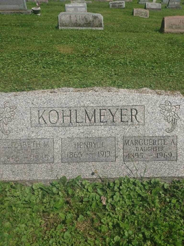 Elizabeth M. Kohlmeyer's grave. Photo 3