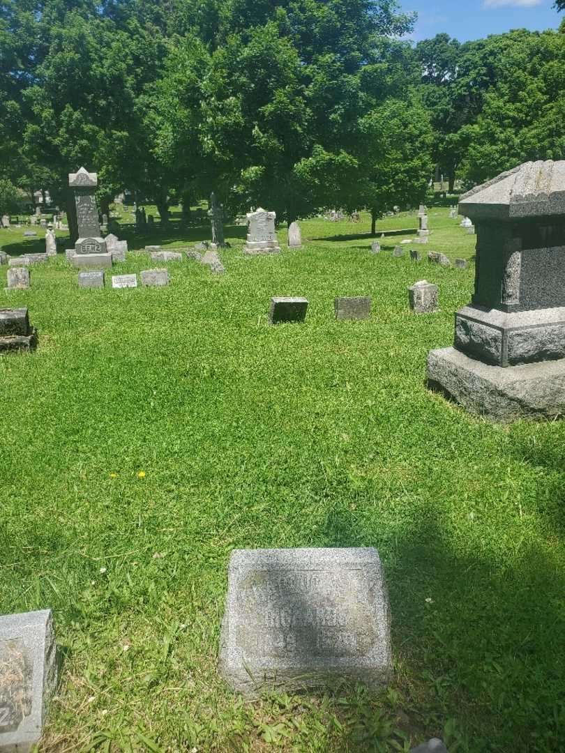 Charlotte A. Richards's grave. Photo 2