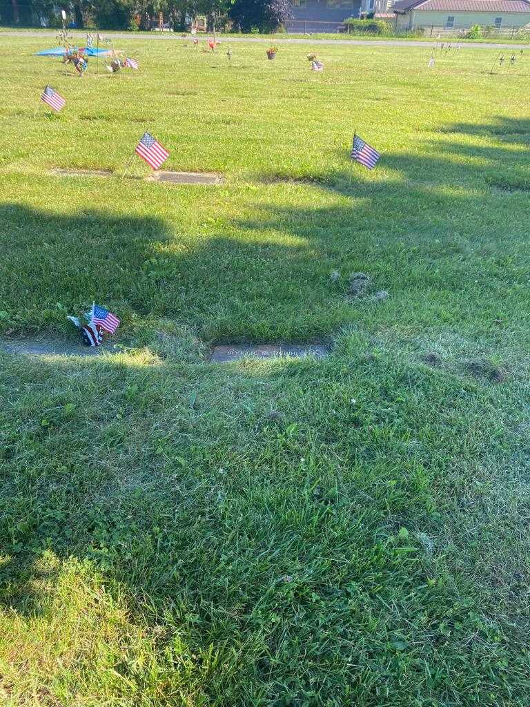 Myrtie M. Neddo's grave. Photo 2