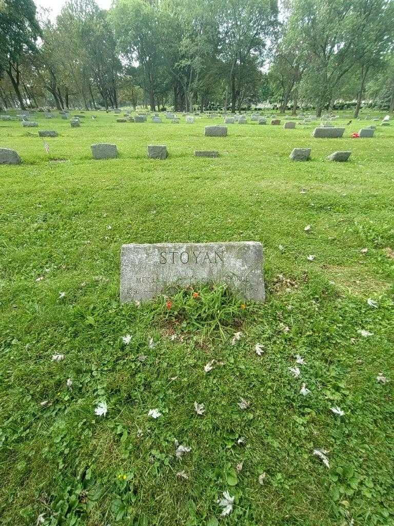George Stoyan's grave. Photo 1