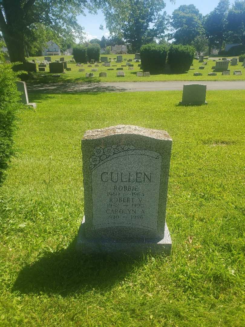Carolyn A. Cullen's grave. Photo 2