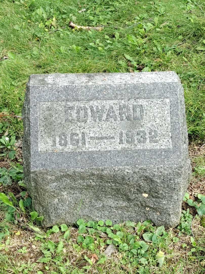 Edward Kimman's grave. Photo 3