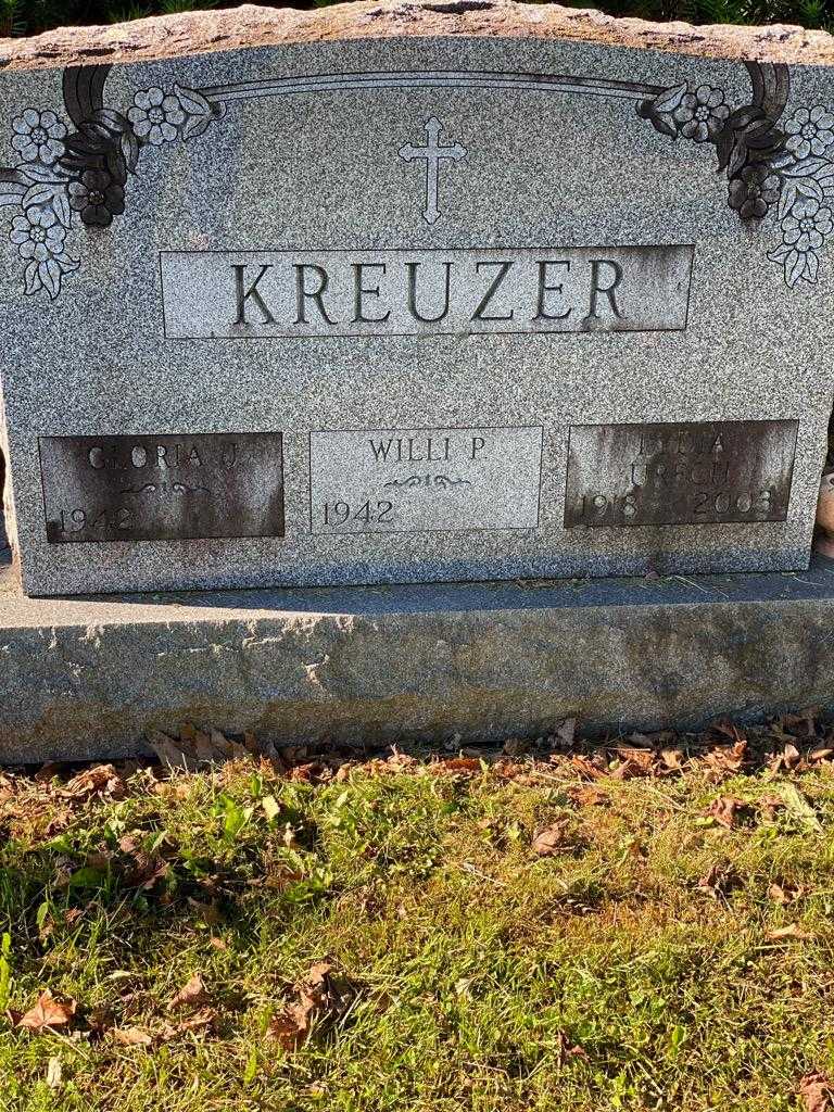 Willi P. Kreuzer's grave. Photo 1