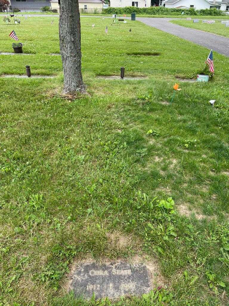 Cora Sease's grave. Photo 2