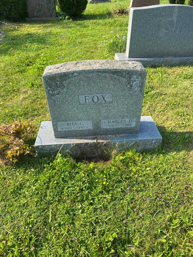 Charles D. Fox's grave. Photo 2