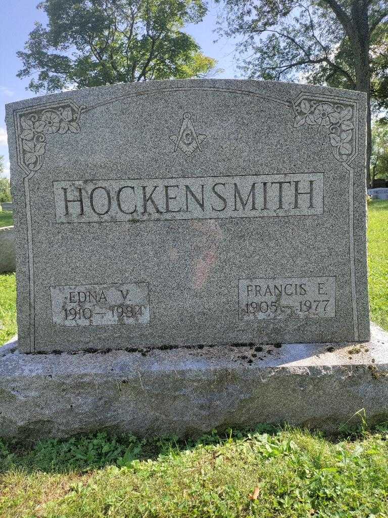 Edna V. Hockensmith's grave. Photo 3