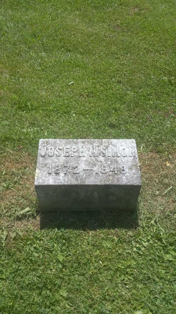 Joseph Nicholas Simon's grave. Photo 3