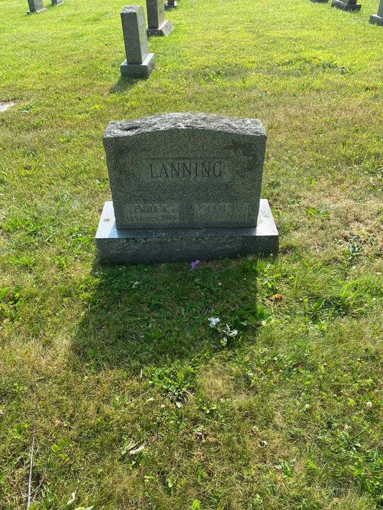 Earl J. Lanning's grave. Photo 2