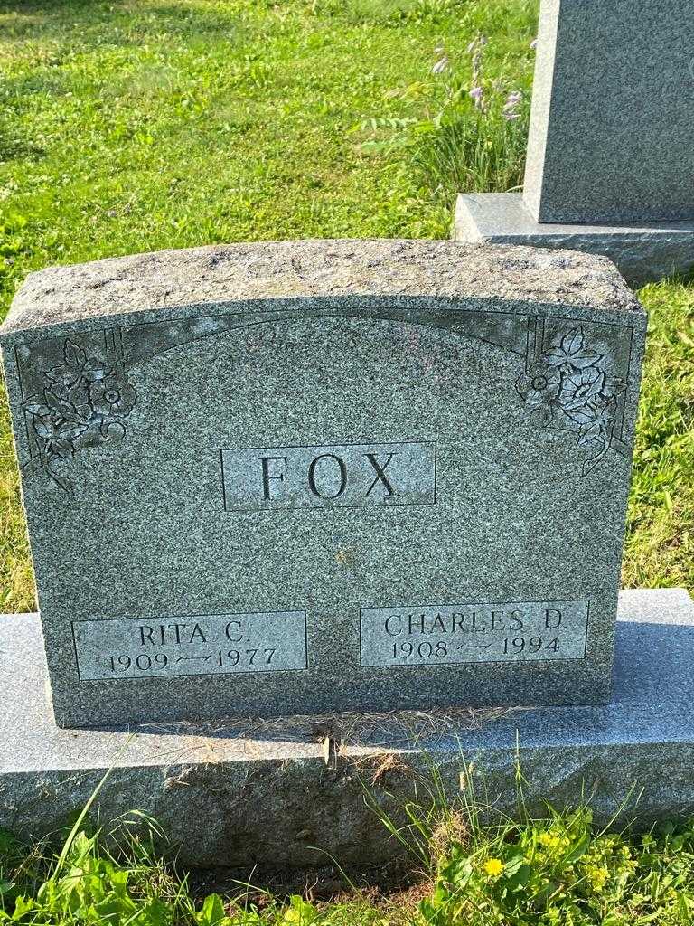 Charles D. Fox's grave. Photo 3
