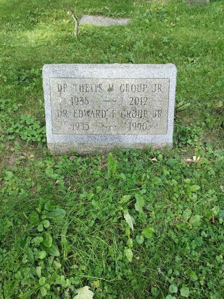 Doctor Edward F. Group Junior's grave. Photo 2