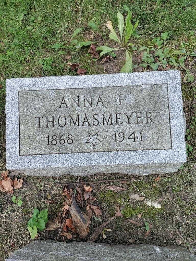 Anne Breckheimer's grave. Photo 1