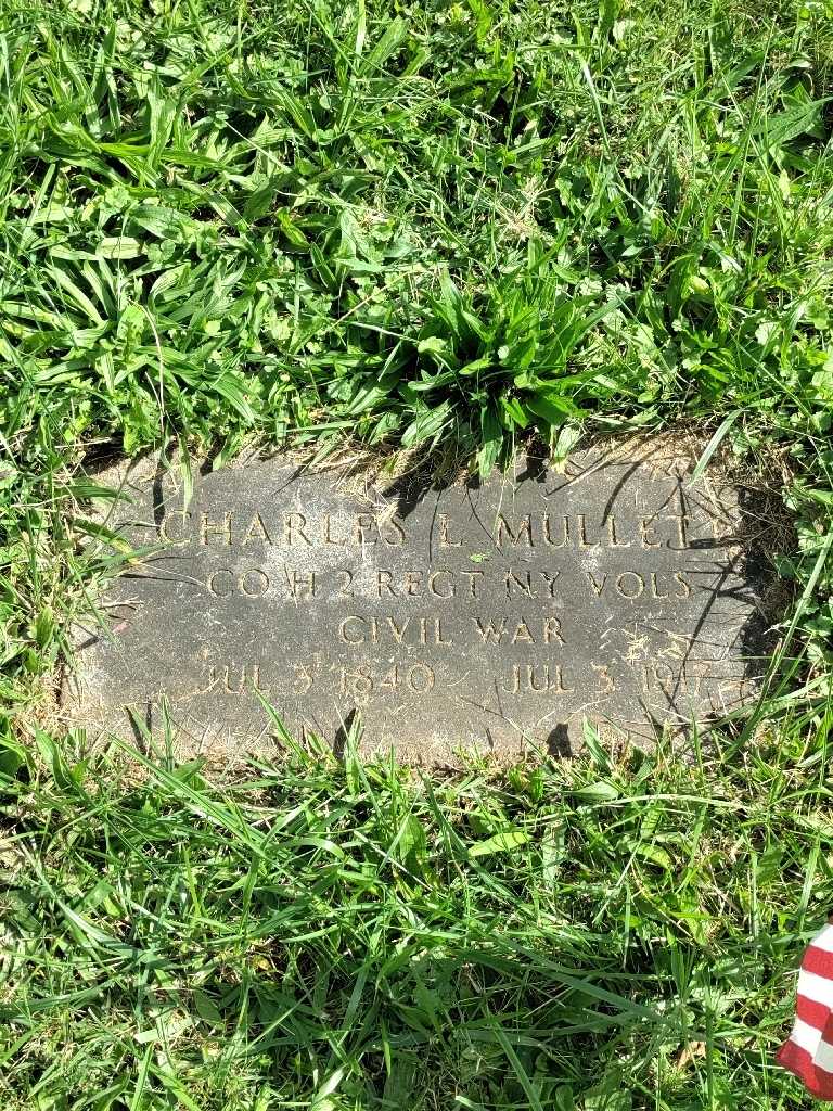 Charles L. Mullete's grave. Photo 3