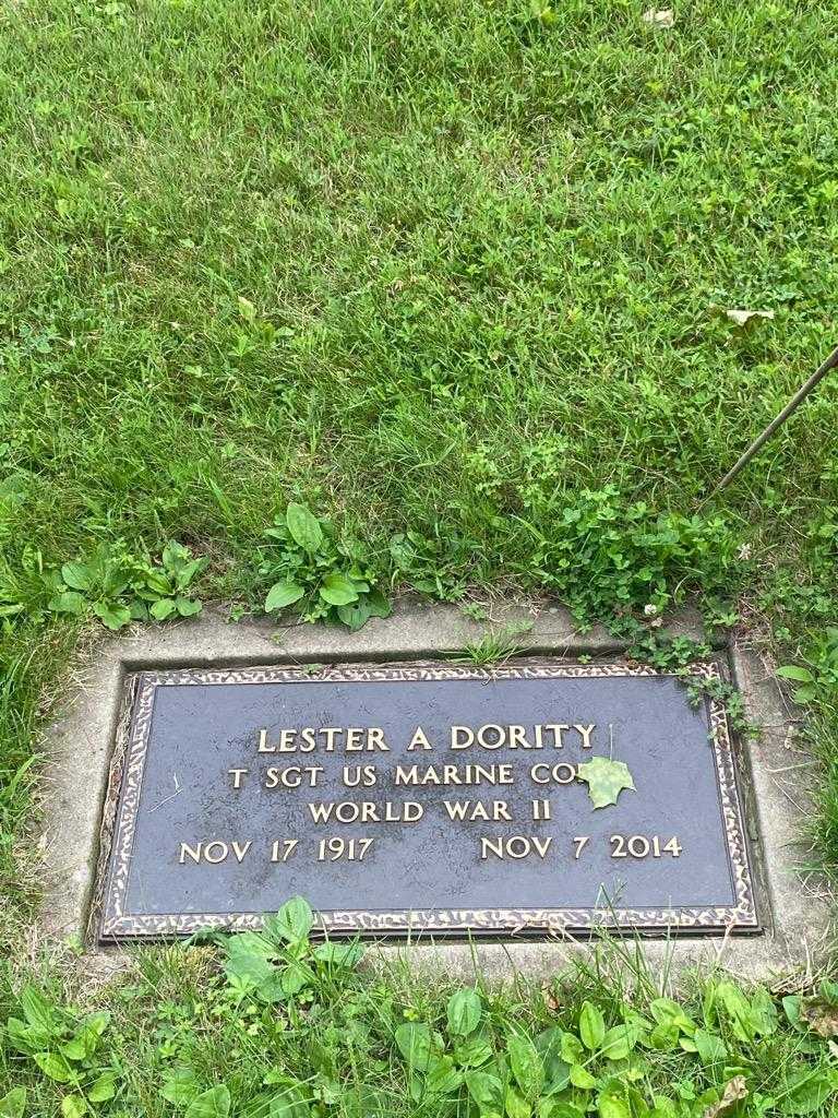 Lester A. Dority's grave. Photo 3