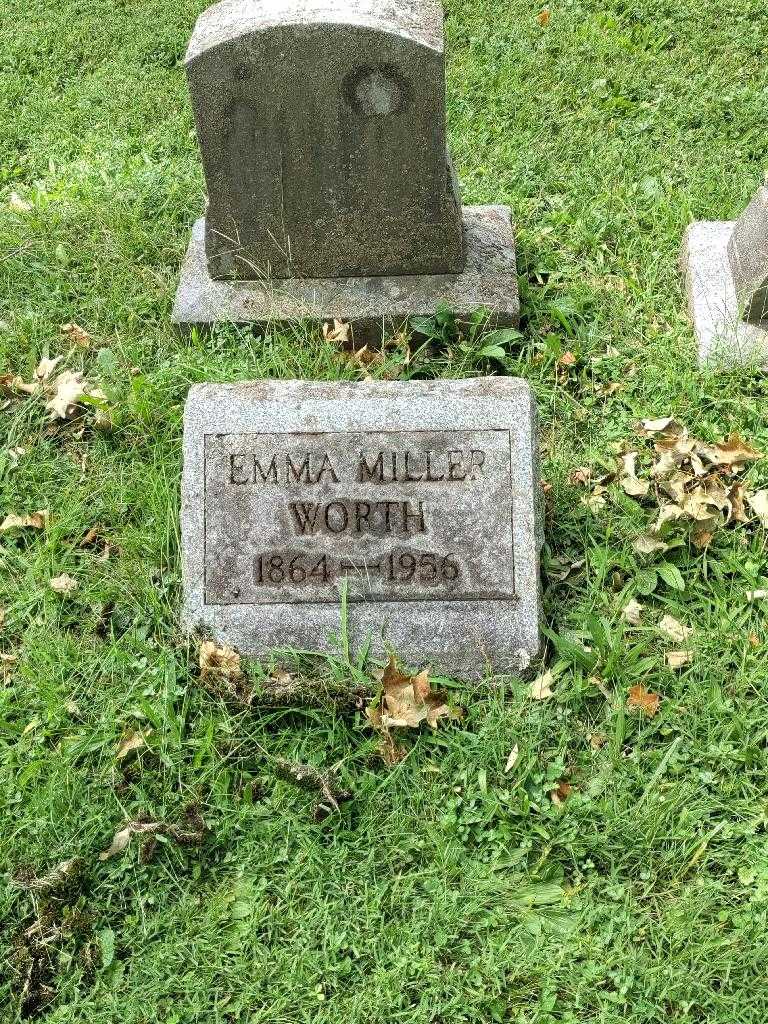 Emma Miller Worth's grave. Photo 2