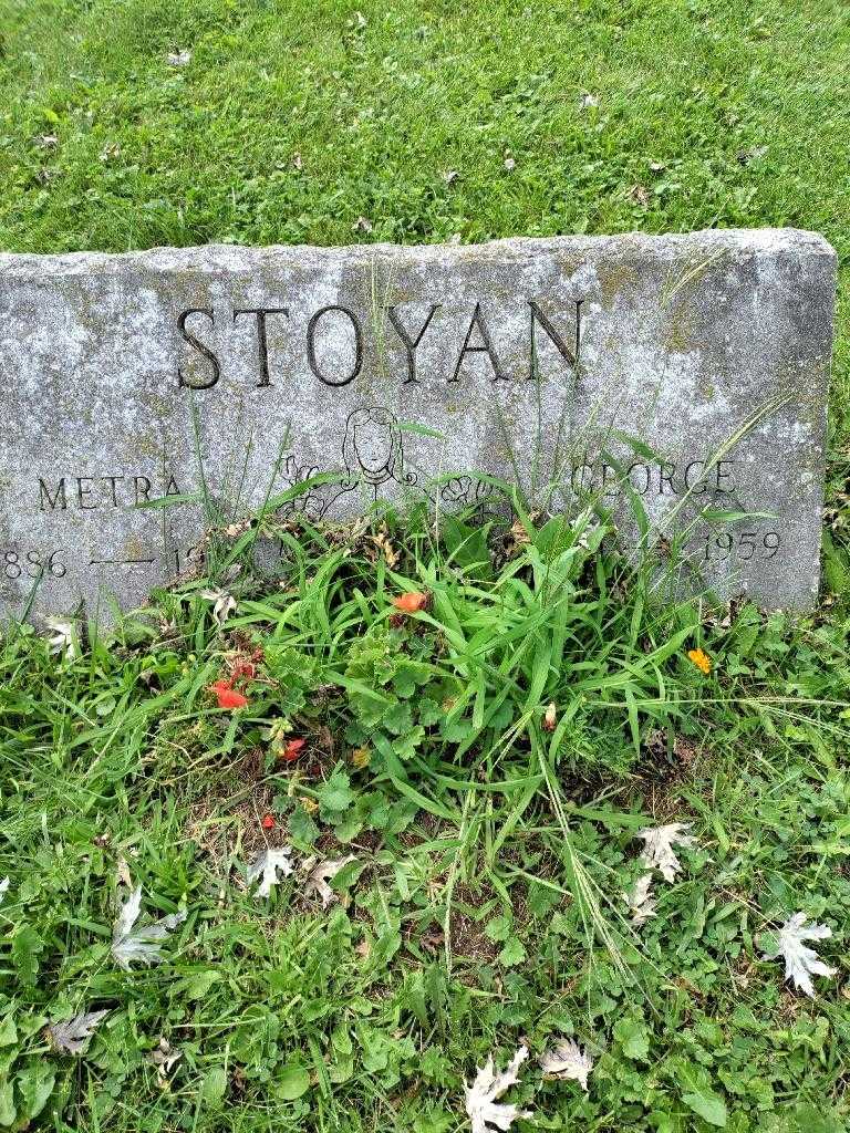 Metra Stoyan's grave. Photo 2