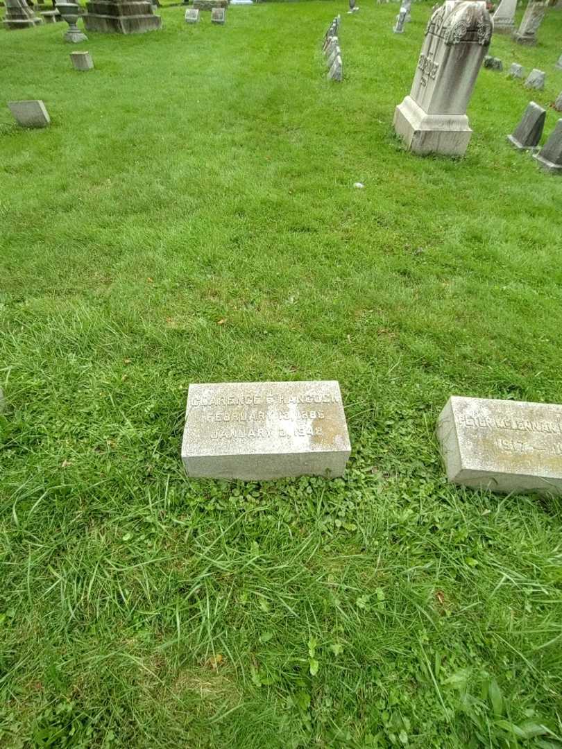 Clarence E. Hancock's grave. Photo 2