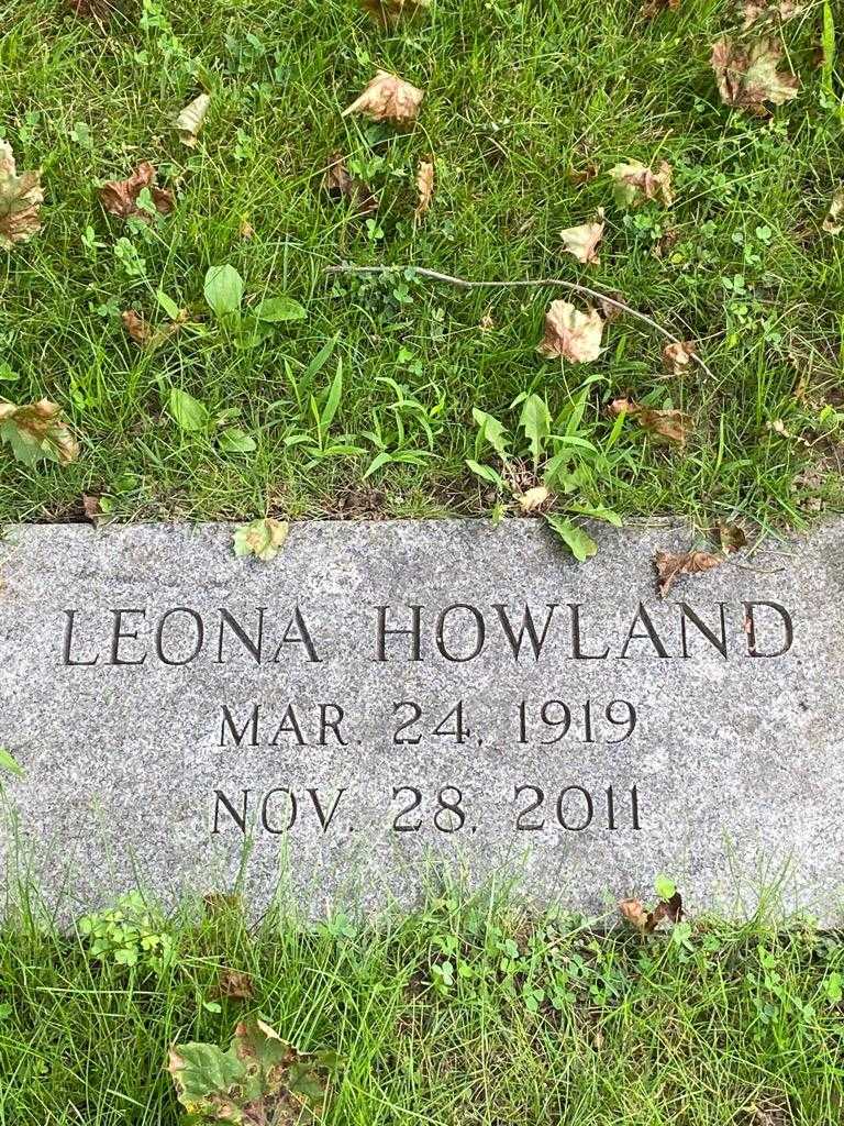 Leona Howland Maffei's grave. Photo 3