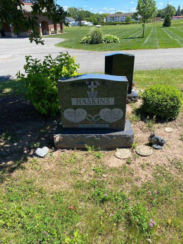 Lateef R. Haskins's grave. Photo 2