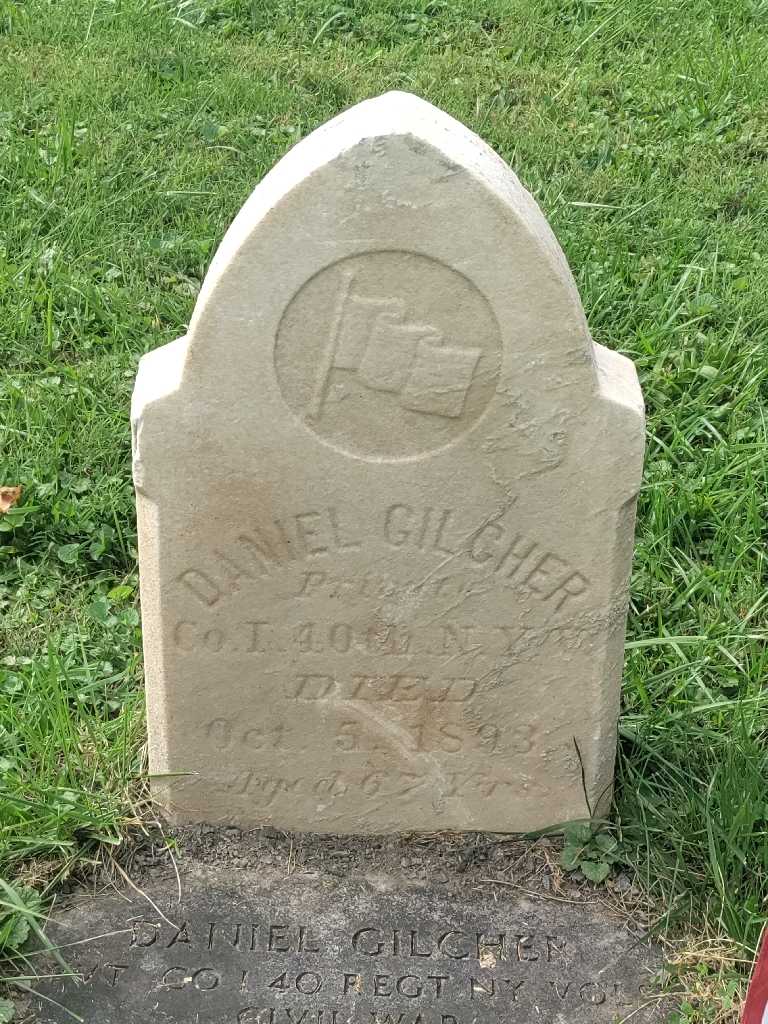 Daniel Gilcher's grave. Photo 3