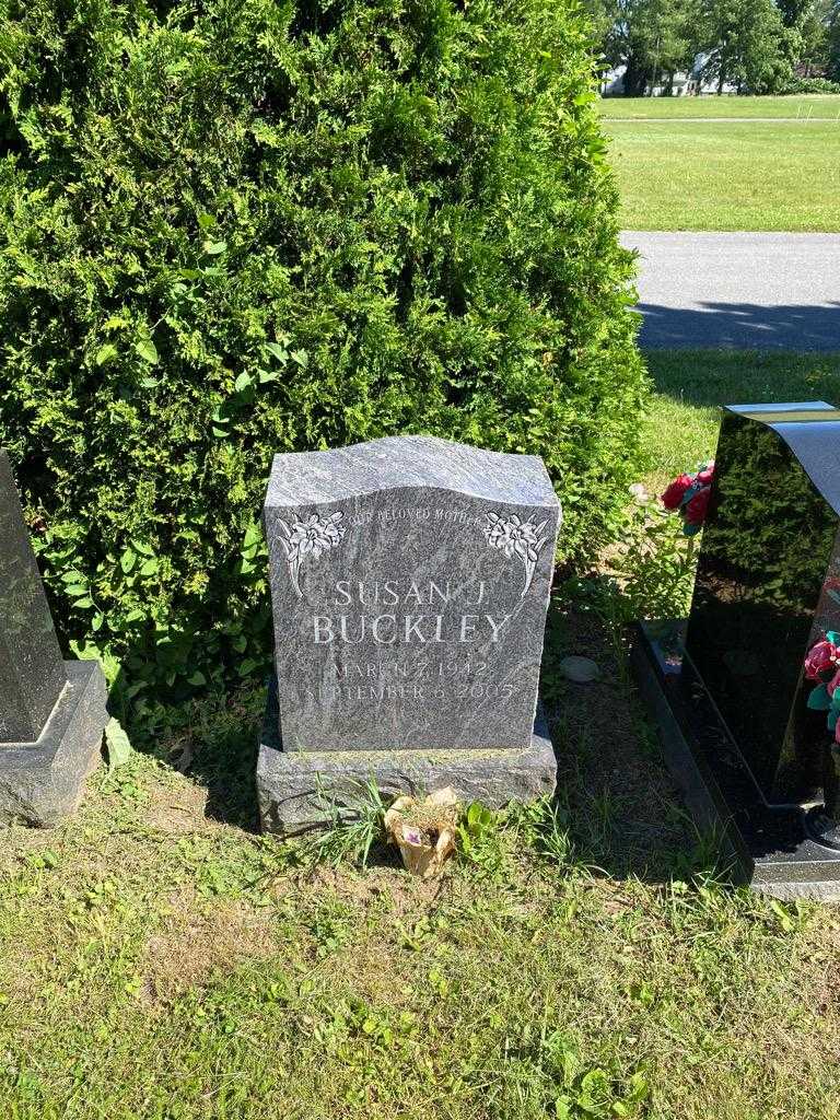 Susan J. Buckley's grave. Photo 2